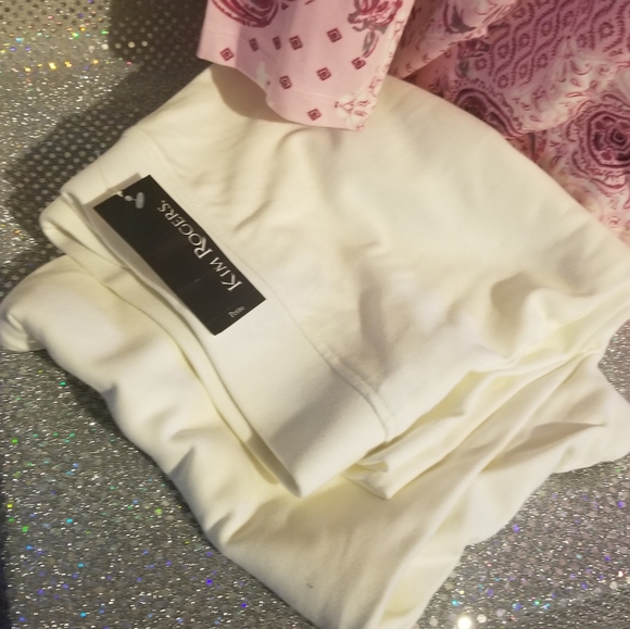 Kim Rogers Petites Pink Top and White Pants sz L NWT - Picture 3 of 5